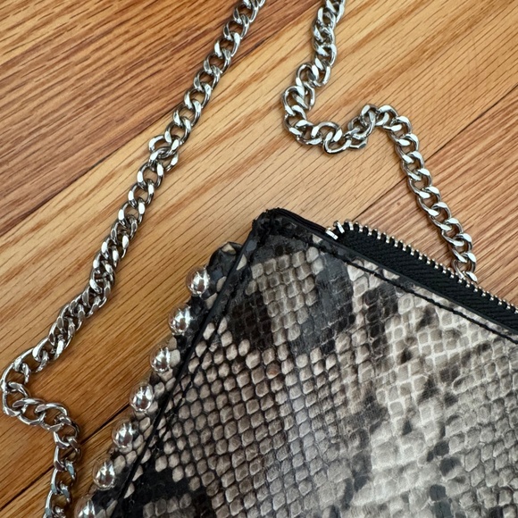 Zara Snake Pattern Chain Bag/Wallet - Picture 4 of 4